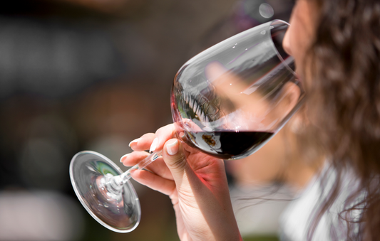 Le vin est-il vraiment bon pour la santé ? Faisons le tri